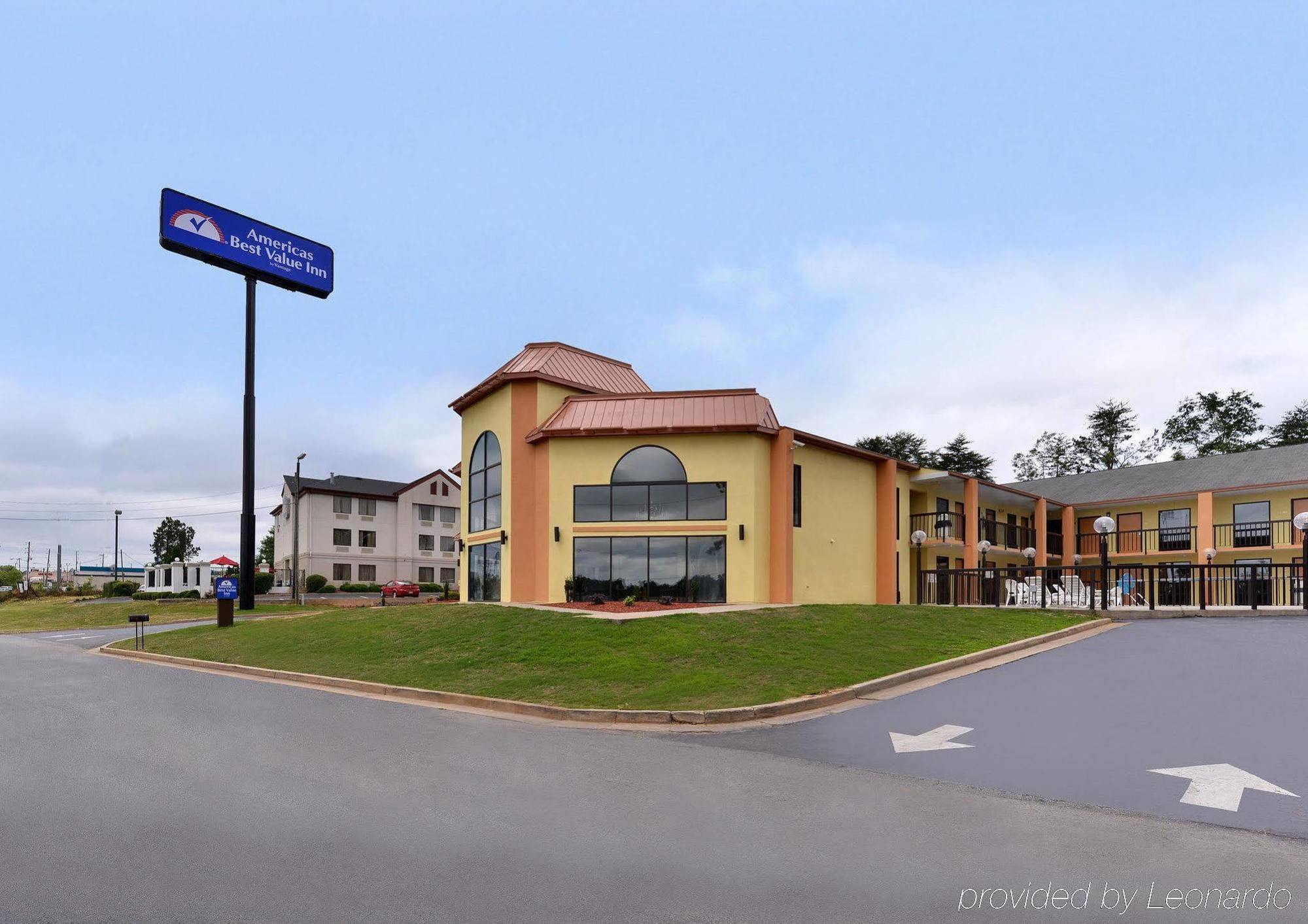 Quality Inn Commerce At I-85 Eksteriør billede